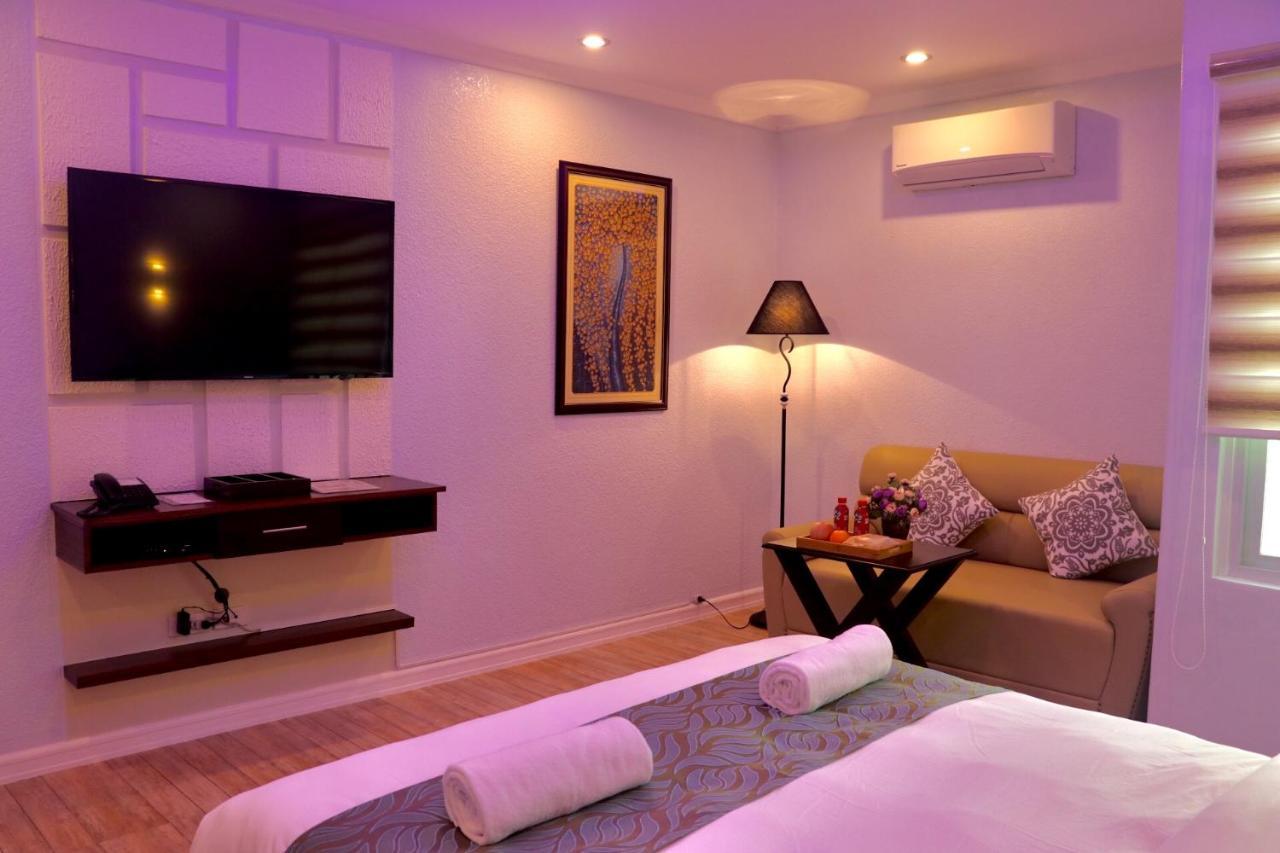Maison Hotel Kota Cauayan Bagian luar foto